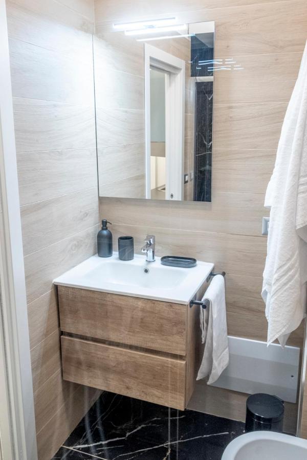 Bartolomeo 61 Apartman Nápoly Kültér fotó